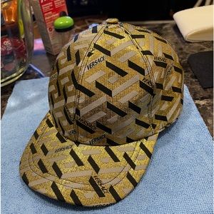 Gorgeous Gold Versace La Greca maze baseball adjustable strap baseball cap.